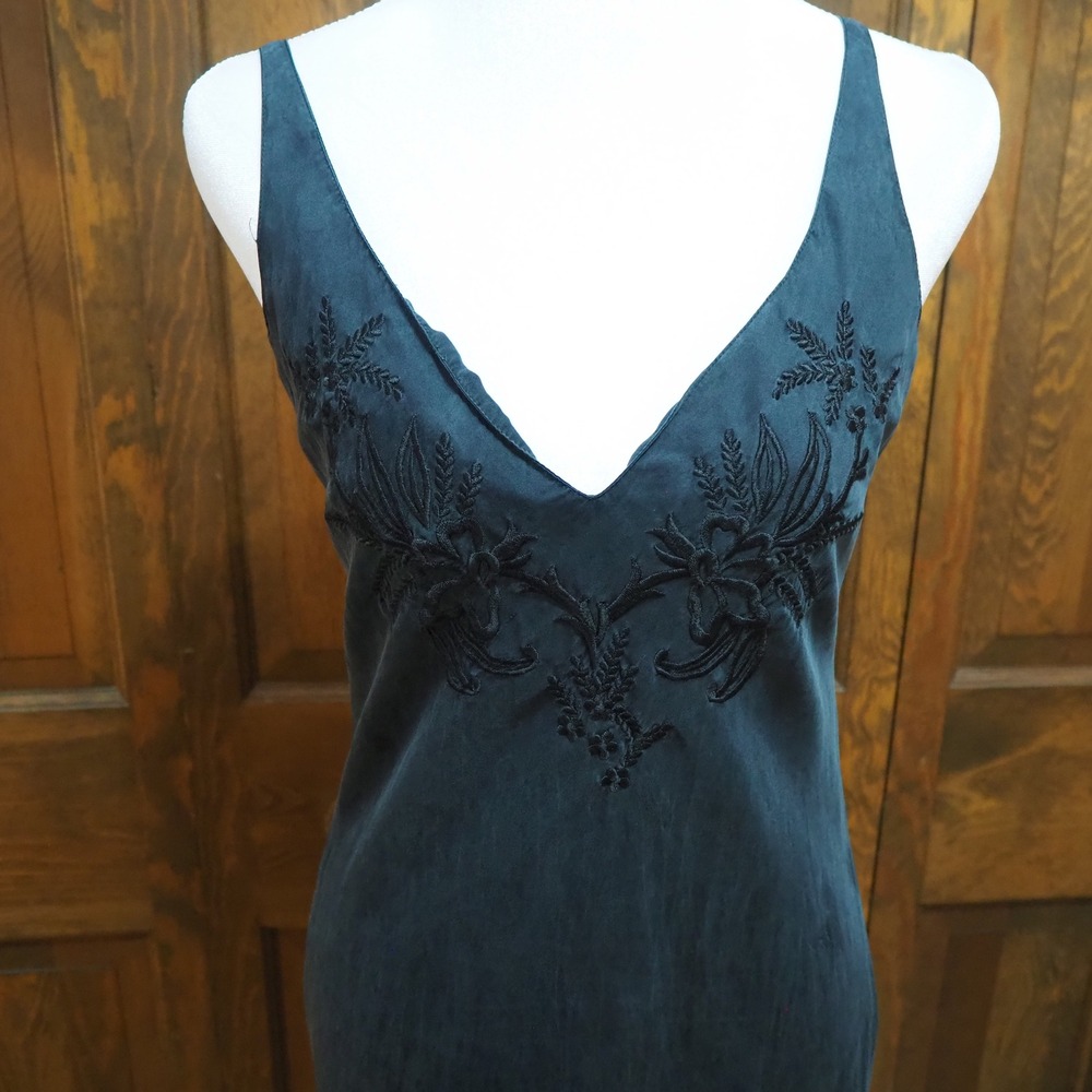 VTG Victoria's Secret Silk Slip Dress Sz S 90's Embroidered Gold Label Nightgown